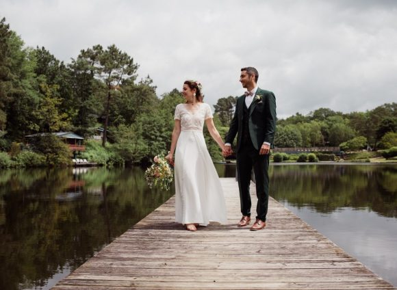 C + F – Un mariage écosensible au Domaine des Parenthèses Imaginaires en Dordogne.