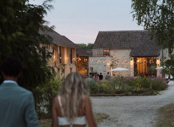 La Fontaine du Dy : un mariage comme à la maison.